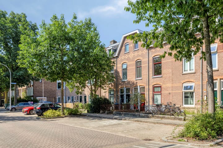 Koninginnelaan 197 in Nijmegen photo