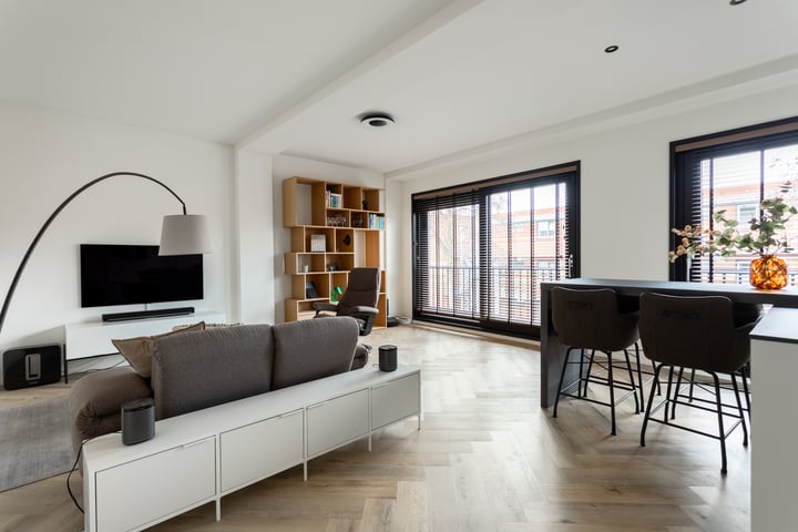 Koningshof 74A in Beverwijk foto