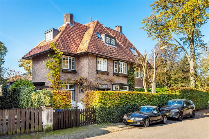 Koningslaan 34 en Bussum foto
