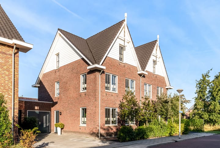 Koningspage 4 in Driebruggen foto