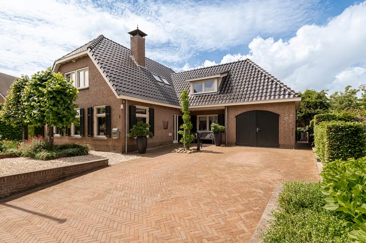 Koningsstraat 7 in Haaften Foto