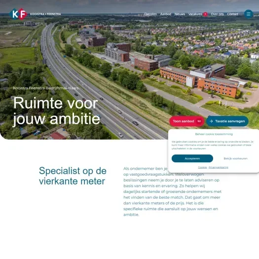 Screenshot van de website van www.kooistrafeenstra.nl