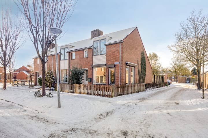 Photo of property Koolmees 59, Hoorn