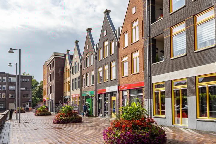 Koopmansplein 87 in Ten Boer Foto