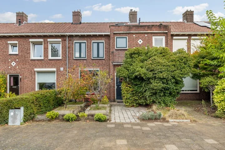 Koraalstraat 51 in Breda