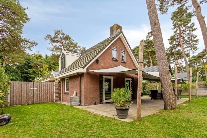 Korhoenlaan 1-119 in Harderwijk Foto