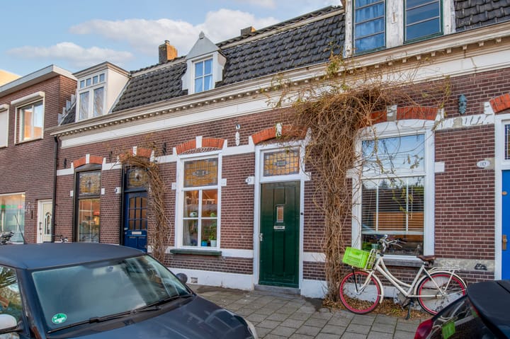 Korveldwarsstraat 8 in Tilburg photo