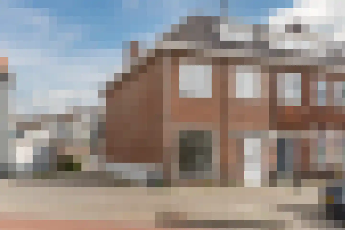 Korvelplein 2 en Tilburg