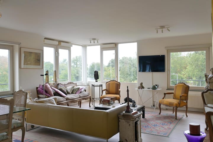 Kralingseweg 11D in Rotterdam photo