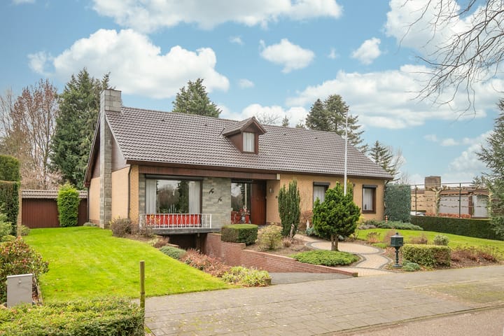 Kranenbroekerweg 26 in Echt photo