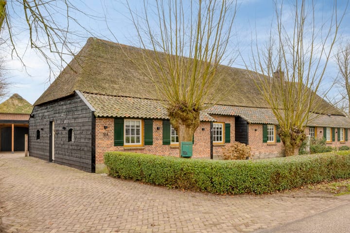 Krijtenburg 18A in Veghel foto