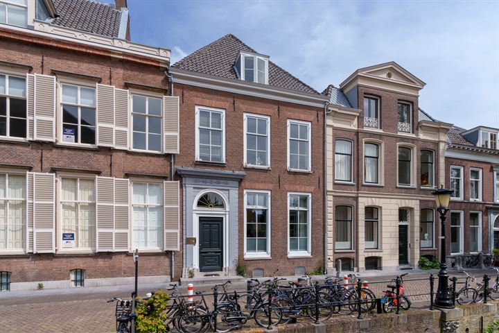 Kromme Nieuwegracht 8 in Utrecht foto