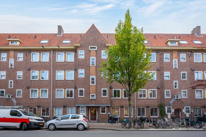 Krugerstraat 15A in Amsterdam Foto