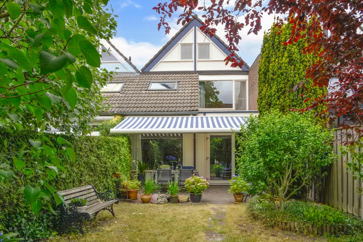 Kruin 13 in Huizen foto