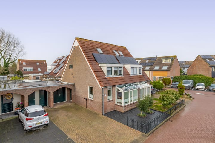 Kruiszwin 5110 in Julianadorp Foto