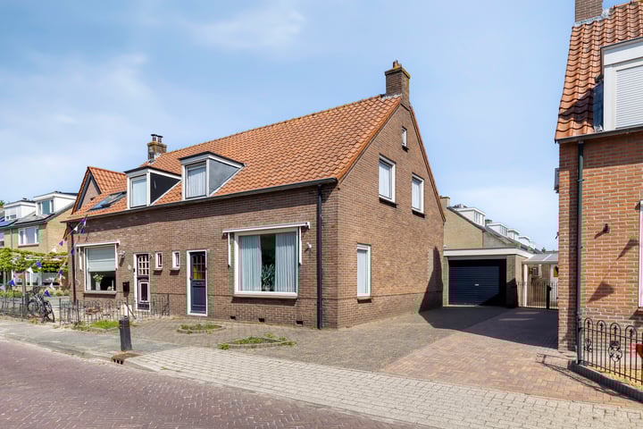 Kuyperstraat 44 in Bunschoten-Spakenburg Foto