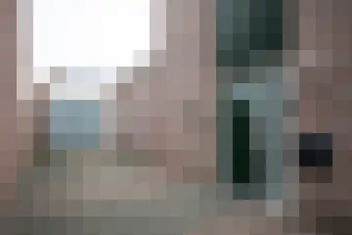Laan '40-'45 56 Vriezenveen thumbnail 5
