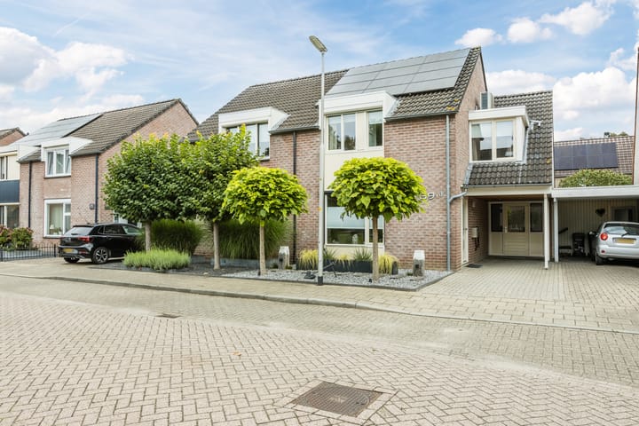 Laan '40-'45 89 in Vriezenveen Foto