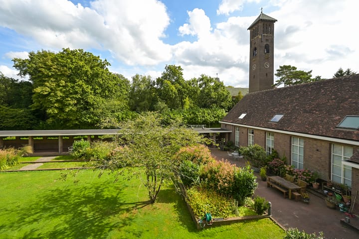 Laan de Goede Herder 7 in Wassenaar