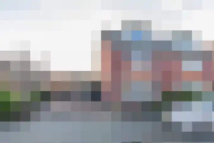 Laan van Aïda 2 en Nieuw-Vennep