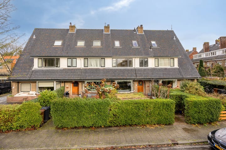 Laan van Arenstein 37 in Oegstgeest foto