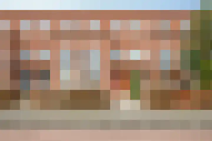 Laan van Avant-Garde 121 in Rotterdam