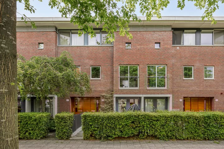 Laan van Avant-Garde 195 in Rotterdam foto