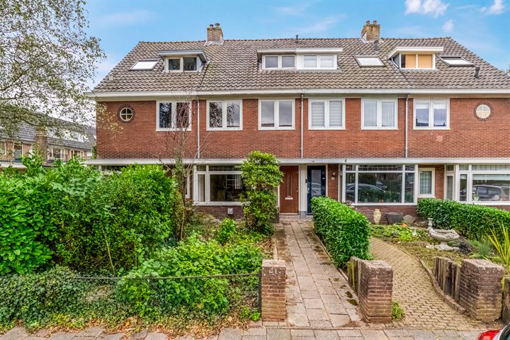 Laan van Bergen 3 en Zeist foto