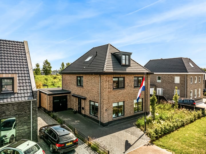 Laan van Broekhorn 78 in Heerhugowaard Foto