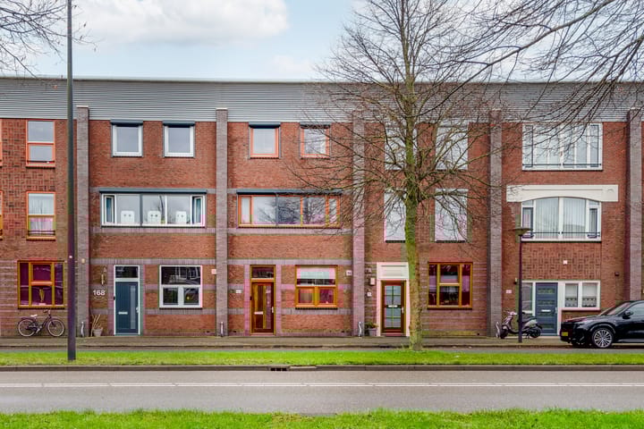 Photo of property Laan van Broekpolder 166, Beverwijk