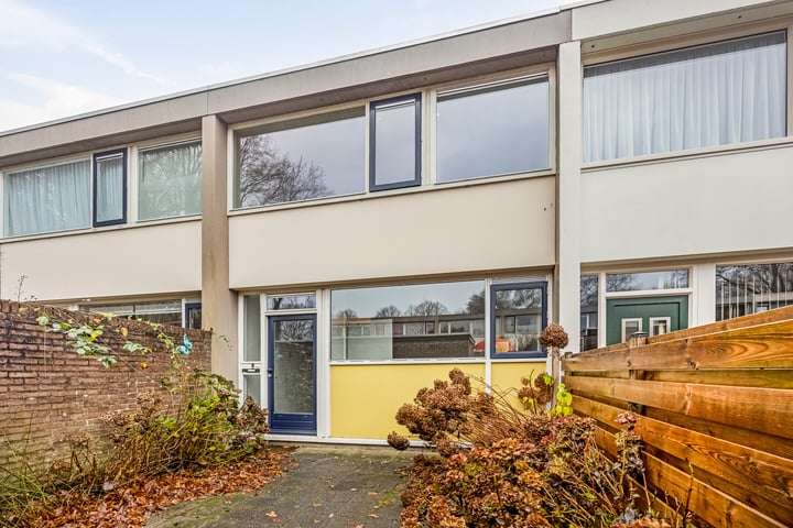 Laan van de Eekharst 449 en Emmen foto