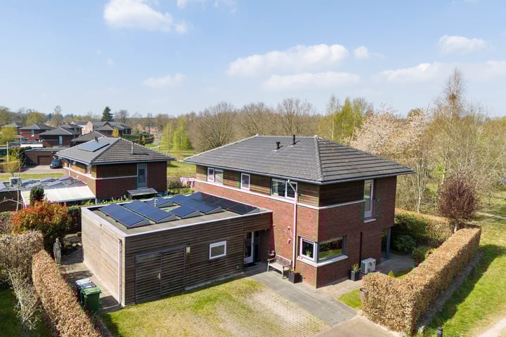 Laan van het Kwekebos 382 in Emmen Foto