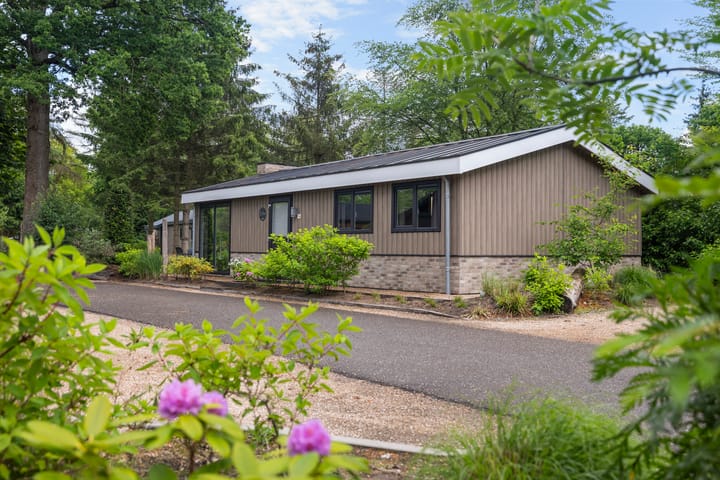 Laan van Laag Kanje 1r-710 in Maarn Foto