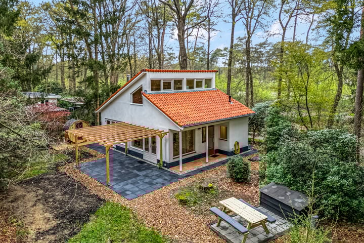 Laan van Laag Kanje 41r-1 in Maarn Foto