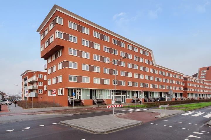 Laan van Leidschenveen 279 in 's-Gravenhage foto