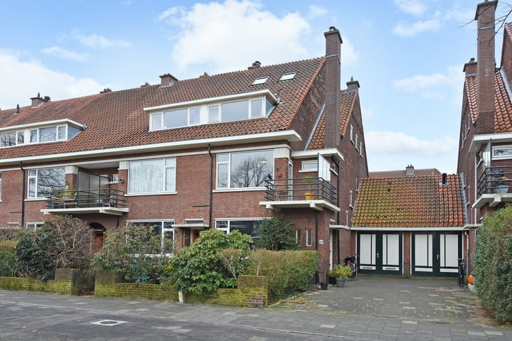Laan van Nieuw Oosteinde 448 in Voorburg Foto