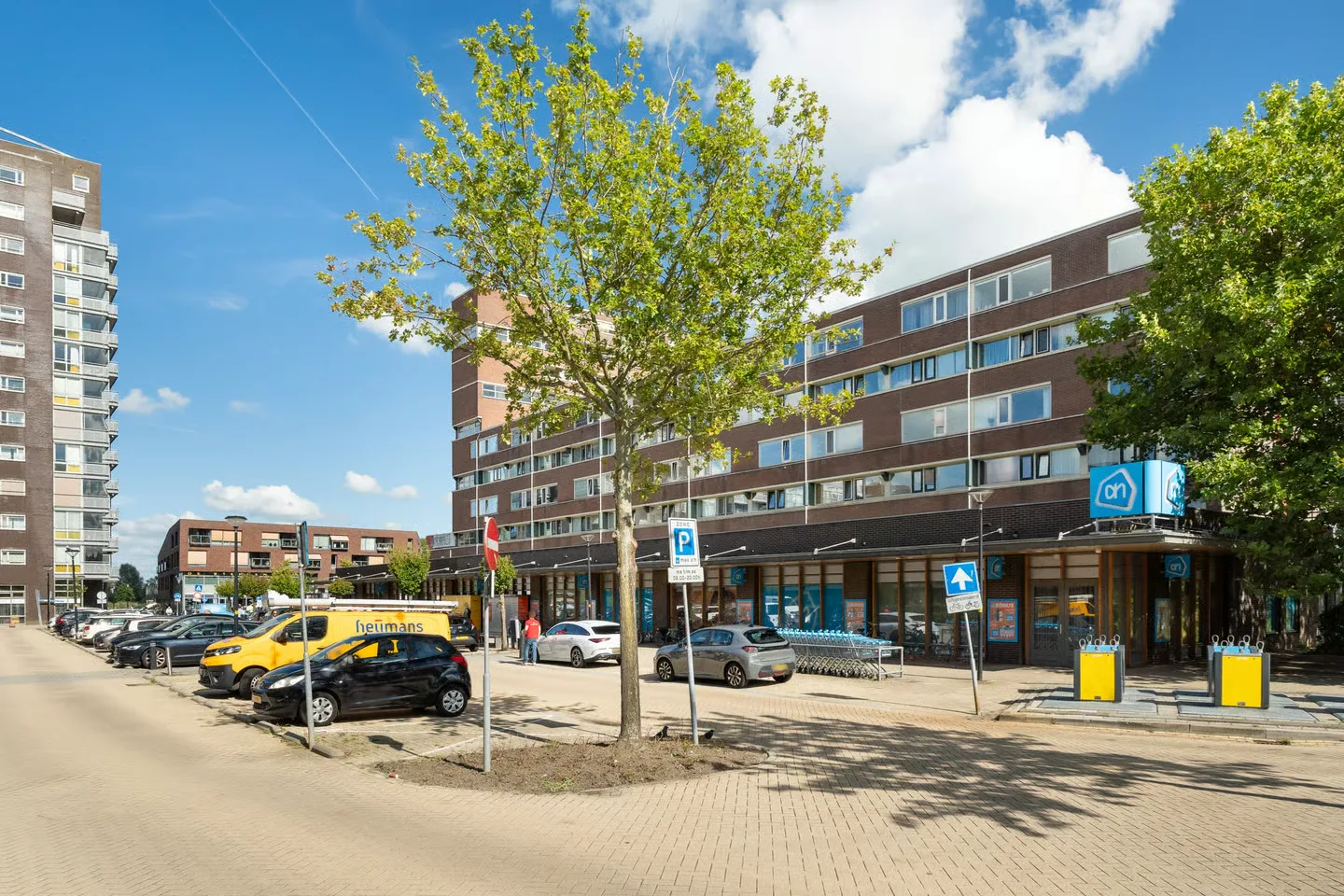Laan van Ouderzorg 142 in Leiderdorp