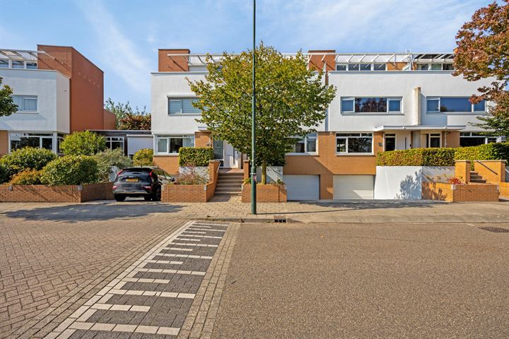 Laan van Tolkien 191 in Geldrop Foto