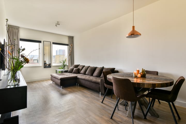 Laan van Vlaanderen 141C-9 in Amsterdam photo