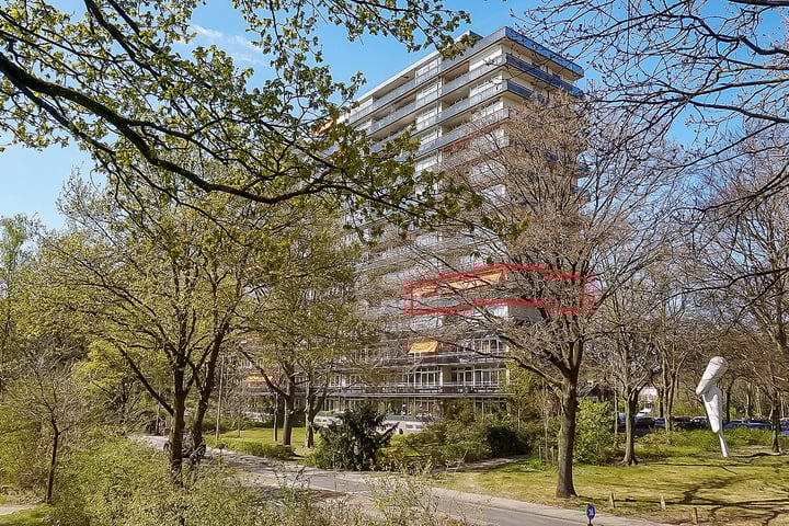 Laan van Vollenhove 2221 in Zeist Foto