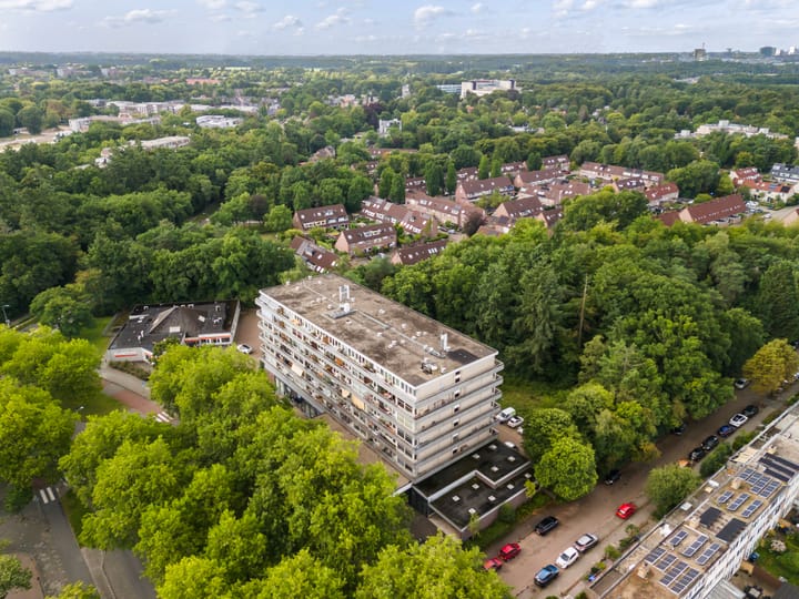 Laan van Vollenhove 954 in Zeist Foto