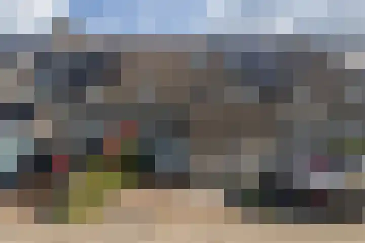 Laan van Vredestein 131 in Den Haag