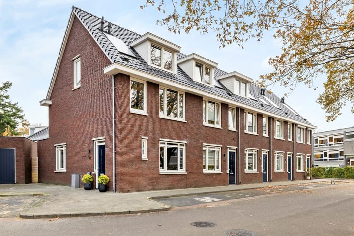 Laapersboog 32 en Hilversum foto