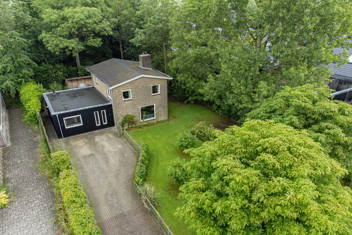 Labadistendyk 9 in Wiuwert photo