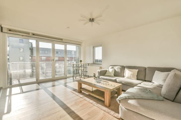 Ladogameerhof 132 en Amsterdam foto