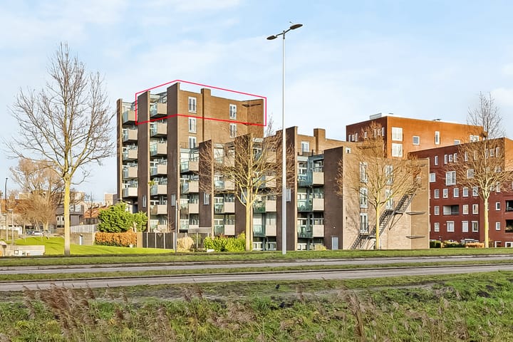 Ladogameerhof 272 in Amsterdam