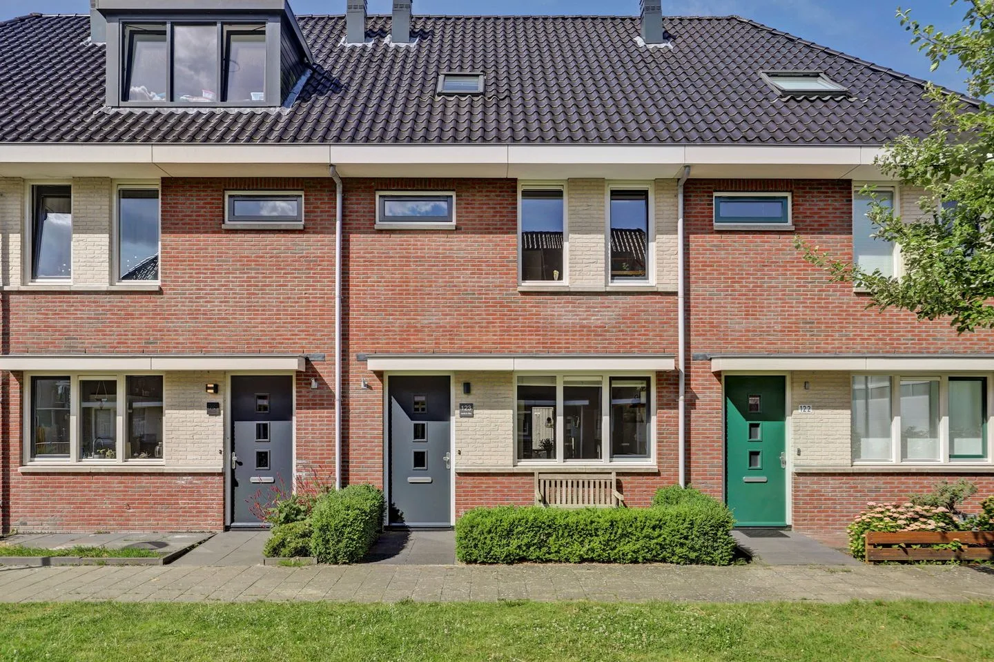 Lage Hoek 123 in Zwaag
