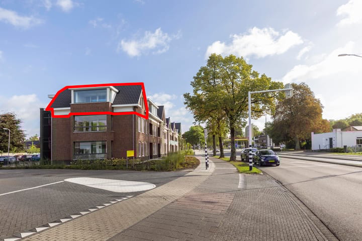 Lagekerk 63 in Deurne Foto