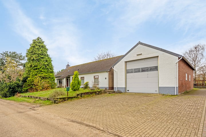 Lageweg 1 en Velp foto