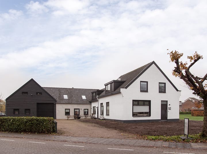 Photo of property Laguitensebaan 52, Rijsbergen